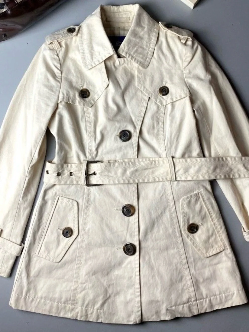 Burberry Cream Trench Coat - Picture 2 of 10
